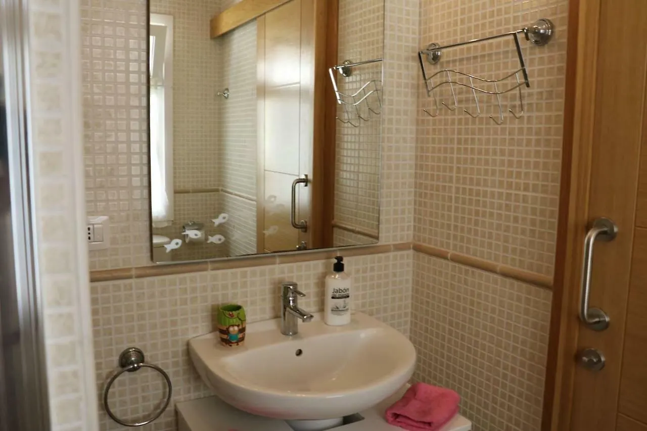 Villa Sueno Azul With Private Pool, Sea View, Terrace, Wifi, 450 M To The Beach カジャオ・サルバヘ 0*,  スペイン