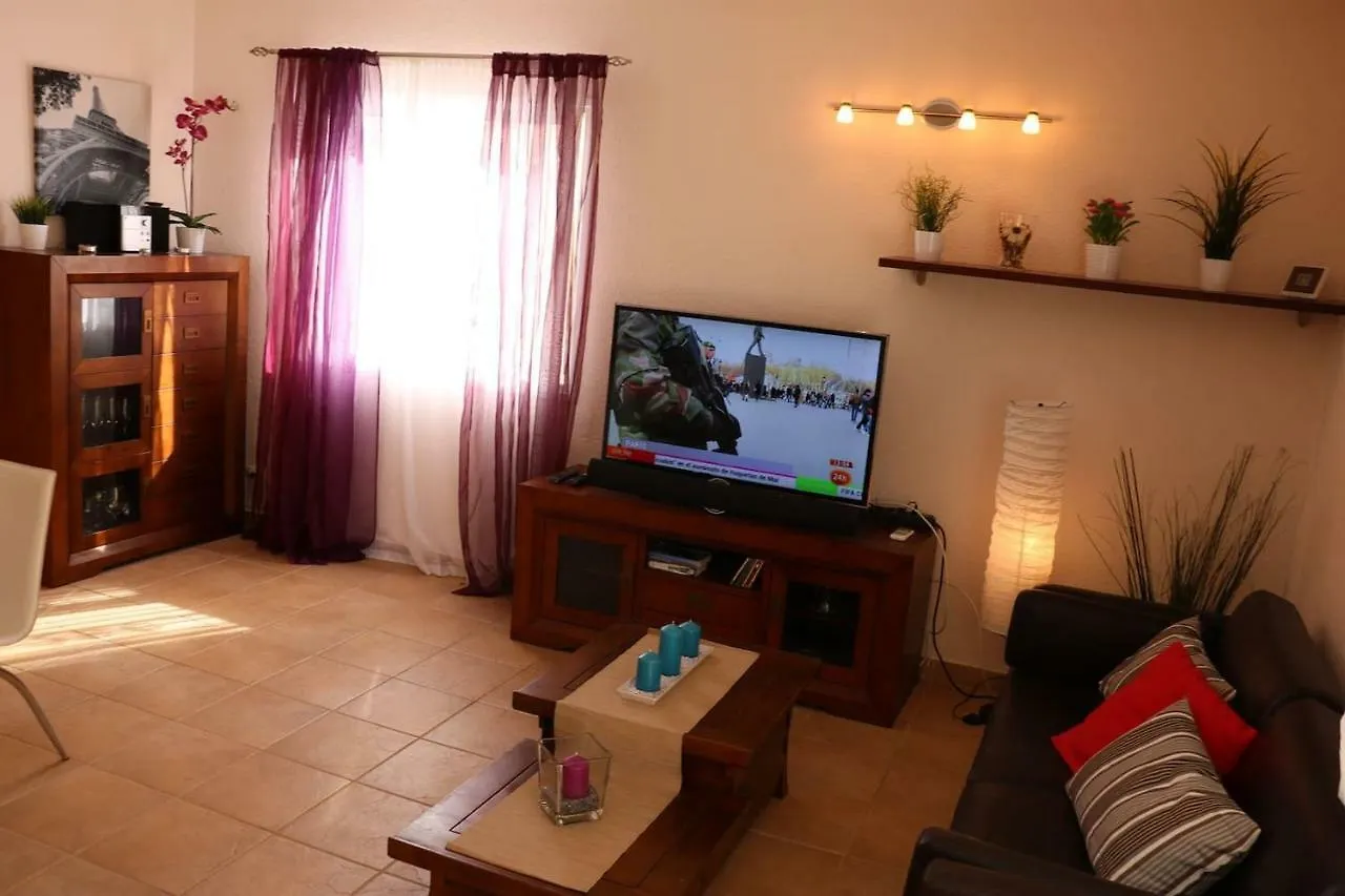 Сasa de vacaciones Villa Sueño Azul with private pool, sea view, terrace, aircondition, Wifi, 450 m to the beach Callao Salvaje